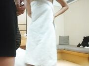 极品外围女神这大鸡巴让她见见世面人瘦胸大