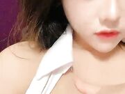 御姐范女神手指抠穴第一视角大黑牛刺激私处