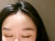 酒店被大哥爆操 翘起屁股滴蜡 坐在椅子上操 极品美臀后入撞击 被大哥随意玩弄