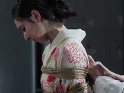 西田卡莉娜再度复出3