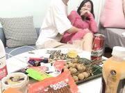 强操40岁老阿姨 尔虞我诈 瘦猴勾搭良家正片