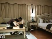 勾搭极品良家清纯长腿女神 舔逼侧入高潮大喊求饶