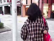 国语对白广场上搭讪陌生小妹