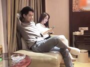 酒店重金约操二选一 刚下海的极品包臀裙少妇生意失败无奈兼职外围下海