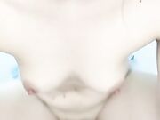 騷貨被男友狂插按摩棒猛堵小穴菊花三穴都堵滿滿