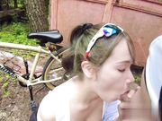 骑行旅途偶遇肥臀女骑友甜蜜邂逅嫩穴回报我