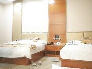 精彩绝伦群P名场面 3男3女大乱交 后入操逼前面插嘴 交换轮番上阵