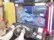 户外游戏失败者将付出身体