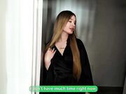 我受够了这个疯狂的邻居总是用各种原因引诱我