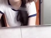 高中女友考完试就来和我开房做爱