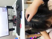 香甜可口的网瘾少女丝袜足交口交啪啪美嫩诱人