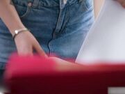 拒绝男友转身投入黑人老师得怀抱