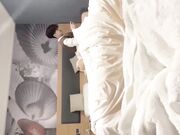 PUA白嫖 勾搭大长腿网红模特带去酒店想要强上结果妹子生气了