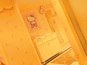 漂亮美女还会倒挂金钩