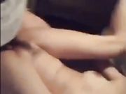 性感的网红女神鹿少女夜晚约隔壁男邻居趁老婆睡着后到楼梯道啪啪,干一会太冷2人又到楼下车里狂操!